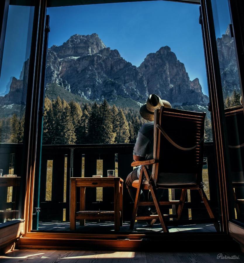 Hotel Ciasa Salares San Cassiano  Eksteriør billede