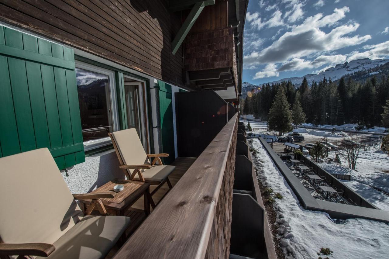 Hotel Ciasa Salares San Cassiano  Eksteriør billede