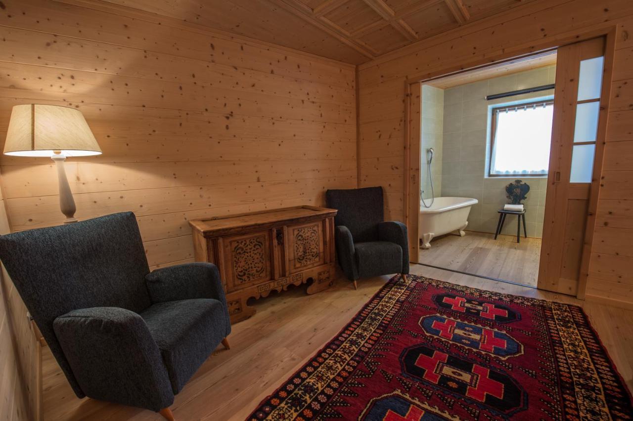 Hotel Ciasa Salares San Cassiano  Eksteriør billede
