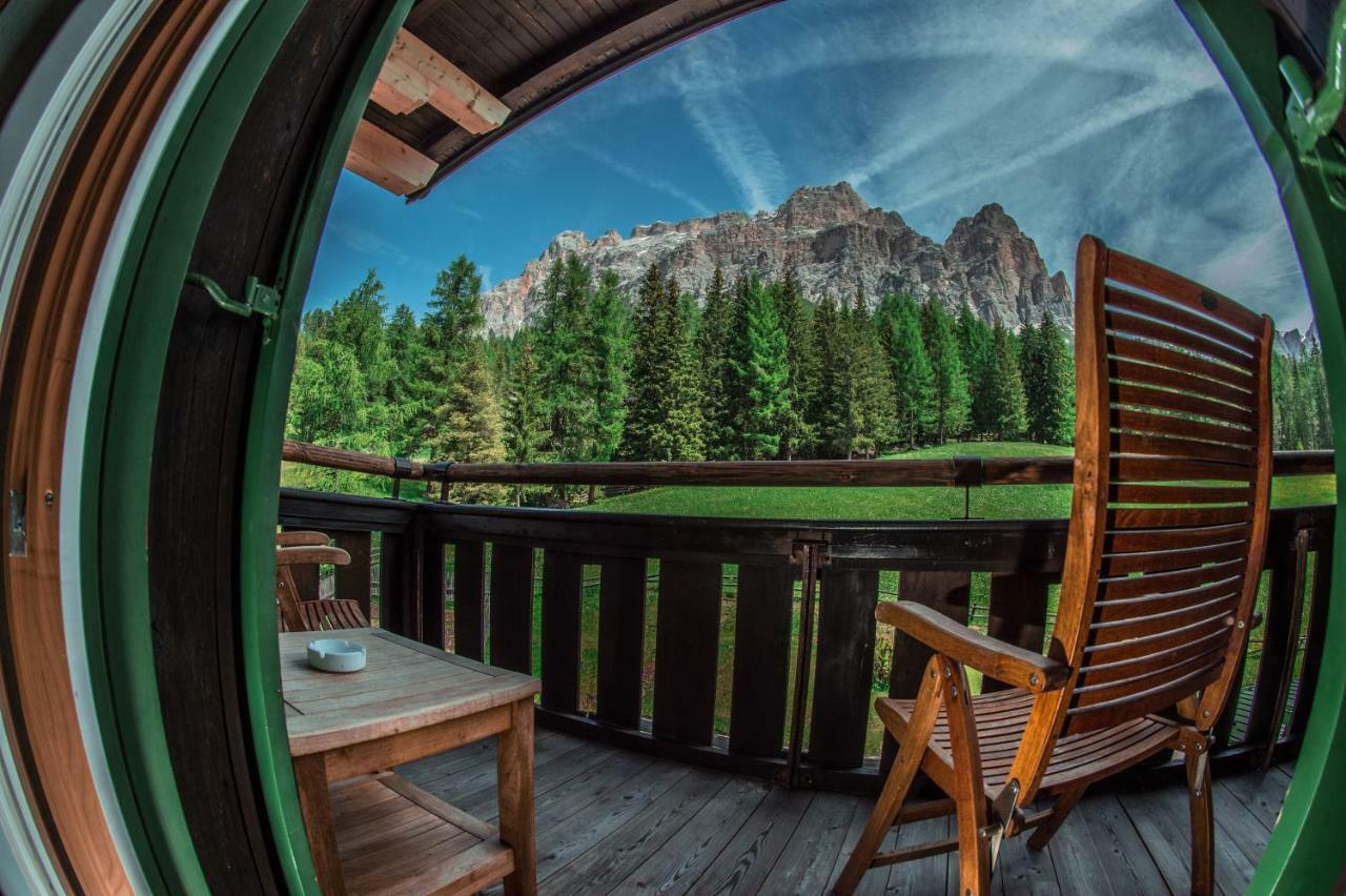 Hotel Ciasa Salares San Cassiano  Eksteriør billede